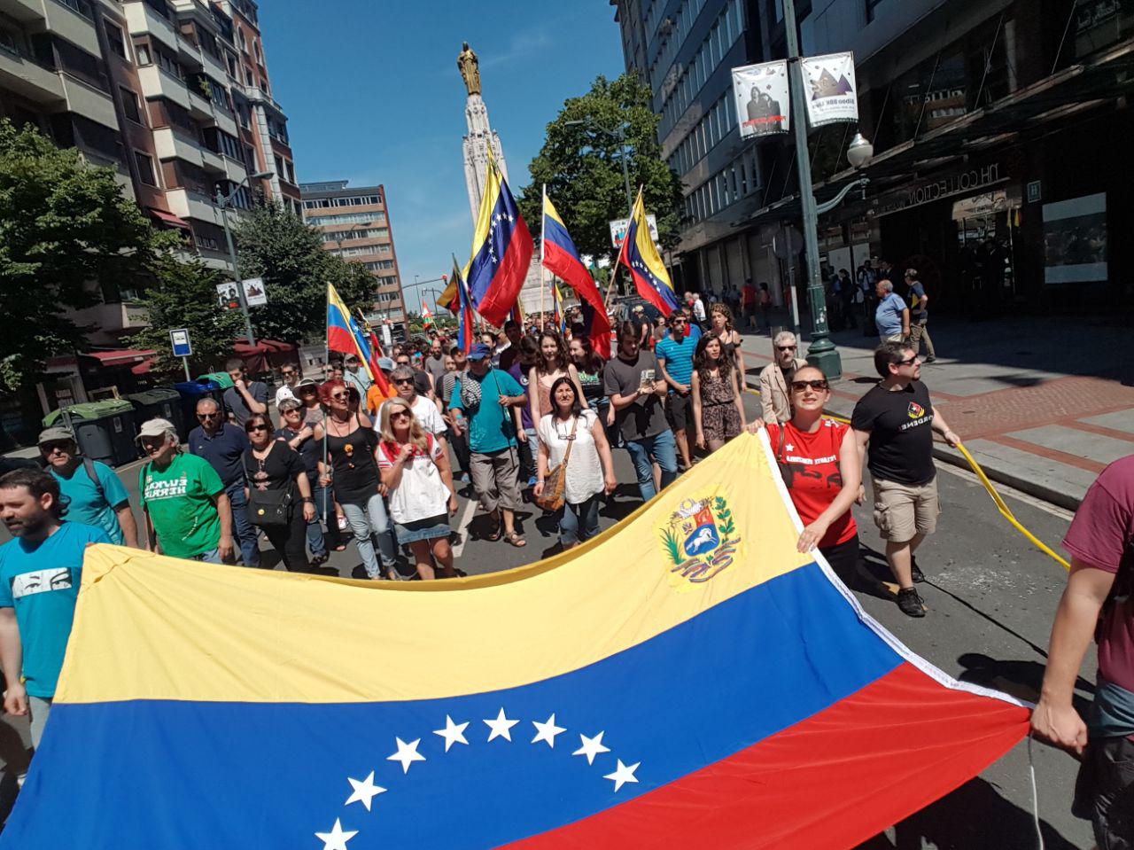 Venezuelako azken eraso kolpistak arbuiatzen ditugu
