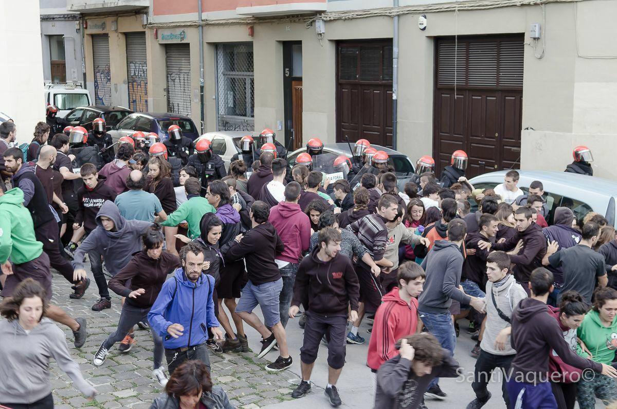 El PCE-EPK Navarra rechaza rotundamente el desalojo policial del Gaztetxe Maravillas