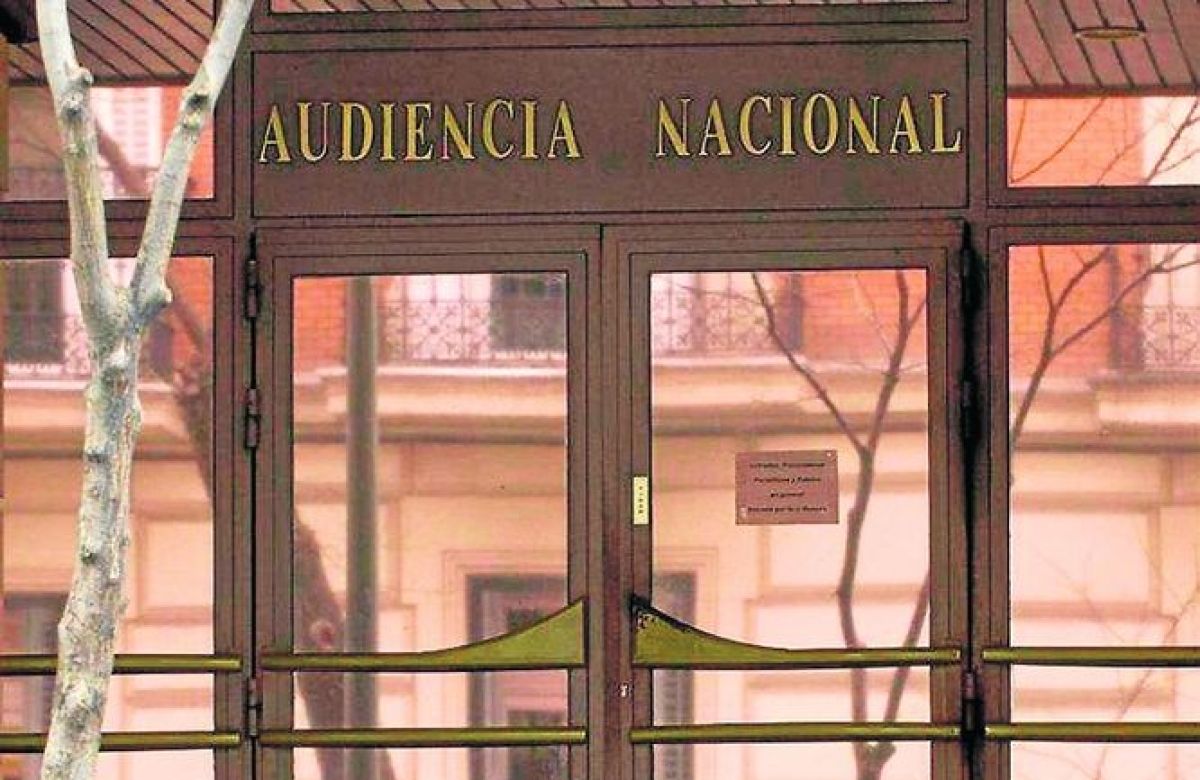 El Partido Comunista de Euskadi-EPK pide la puesta en libertad de los jóvenes detenidos en Gasteiz.
